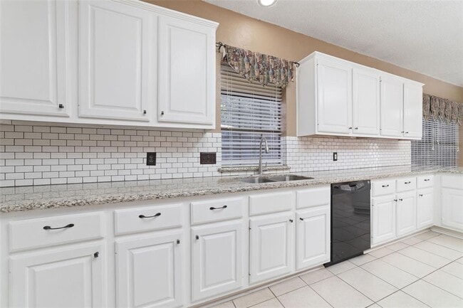Building Photo - 5314 Wild Blackberry Dr