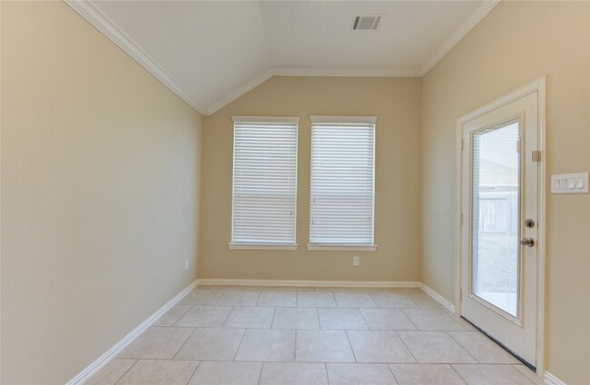 Building Photo - 6519 Point Hollow Ln