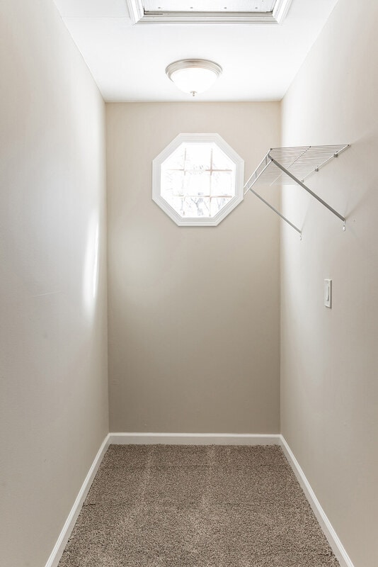 Building Photo - N1246 Walnut Rd