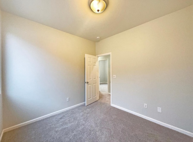 Building Photo - 3039 Torland St