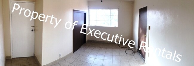 Building Photo - 540 1/2 S. Tornillo - 2 Bedroom Home With ...