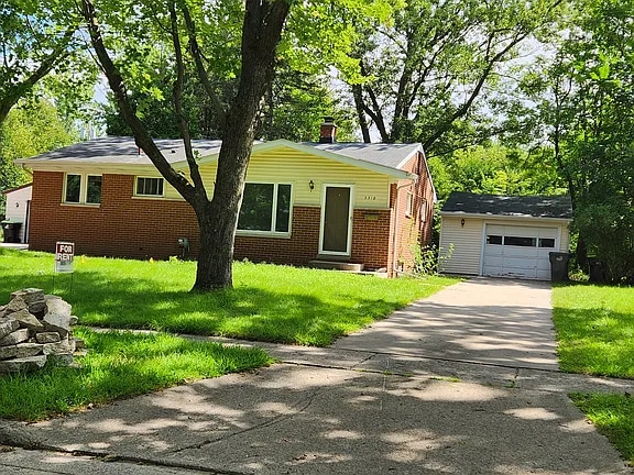 Primary Photo - 3318 Haker St