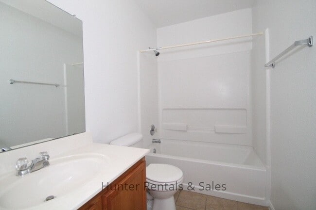 Building Photo - Trimmier Estates!