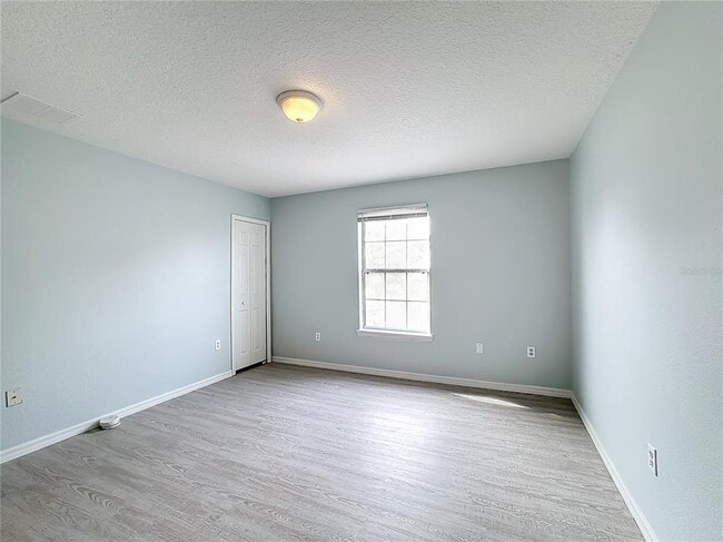 Building Photo - 249 Royal Palm Dr