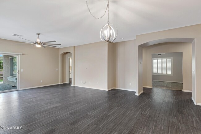 Building Photo - 26239 N 166th Ave
