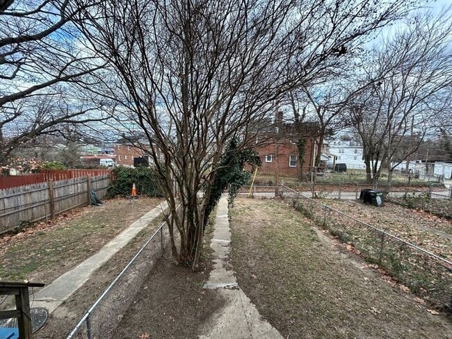 Building Photo - 3 Bedroom County Home - Opportunity Area