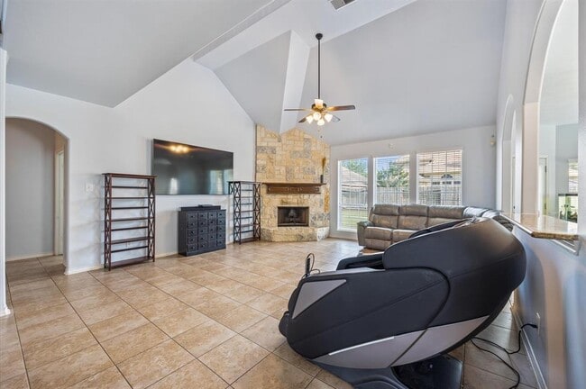 Building Photo - 3011 Rustic Gardens Dr