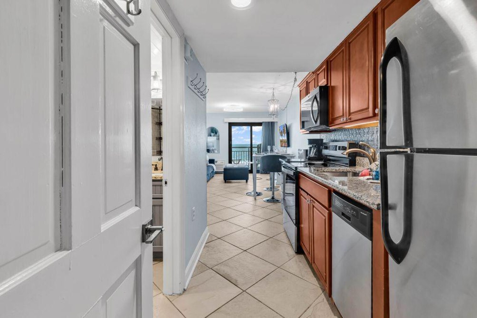 Building Photo - 2001 S Ocean Blvd