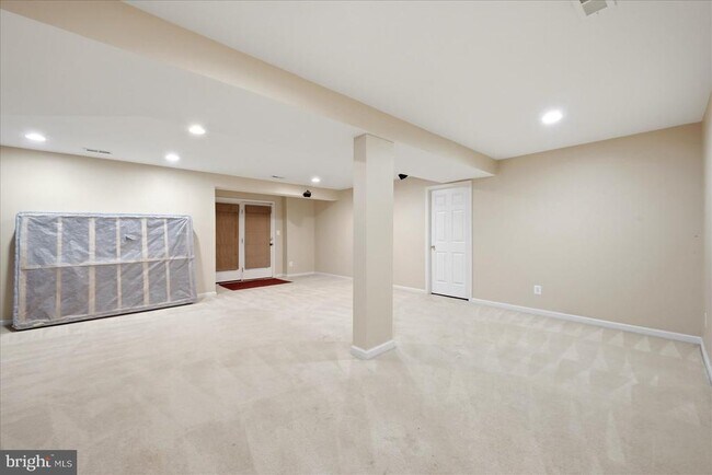 Building Photo - 10545 Turning Grass Way