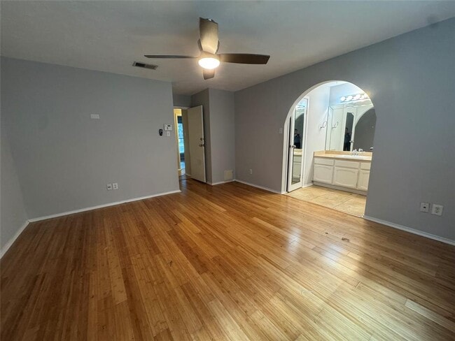 Building Photo - 12203 Rock Oak Pl