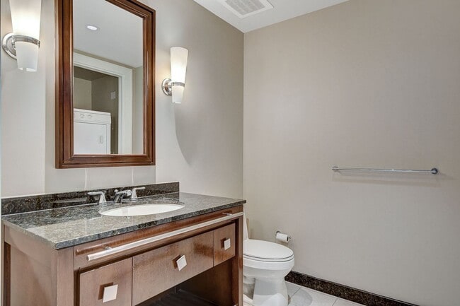 Building Photo - Sky Las Vegas-Strip/City/Red Rock Mtn Views from this Stunning 2Bd/2.5Ba Residence