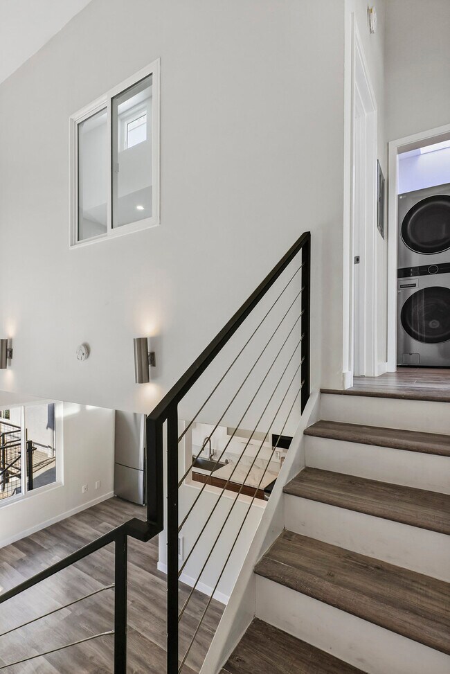 Floorplan - 1615 Electric Ave