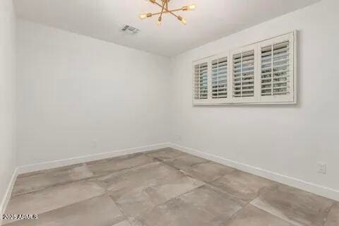 Building Photo - 8737 E Fairmount Ave