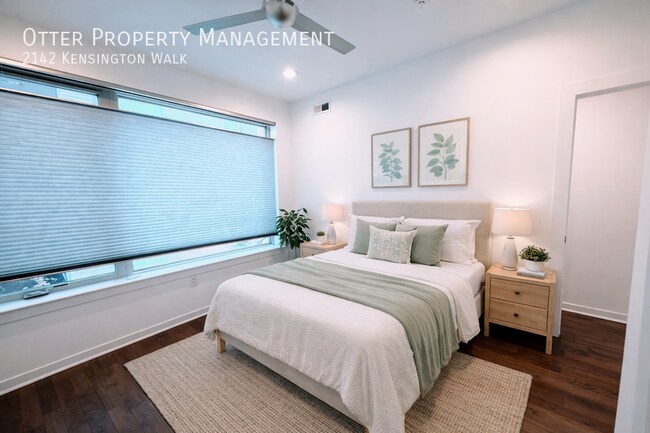 Building Photo - 2142 Kensington Walk