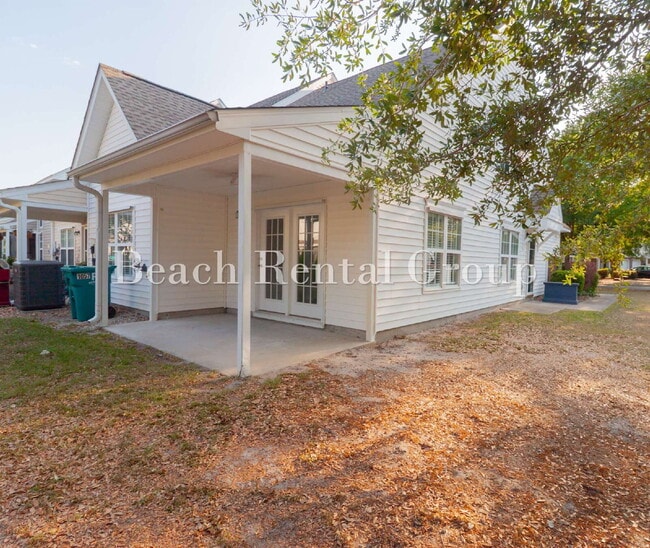 Building Photo - End Unit Townhome in Carolina Forest