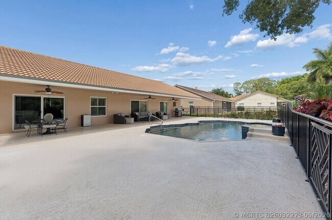 Building Photo - 8658 Vista Greens Ct