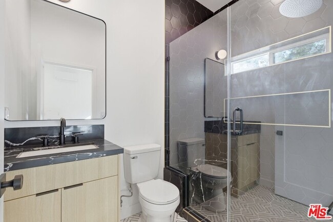 Building Photo - 2837 Redondo Blvd