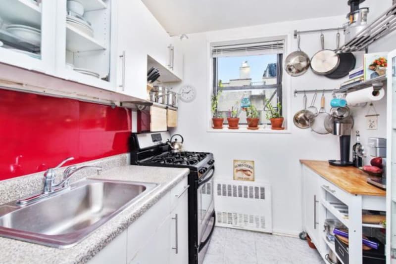 Building Photo - 488 Ocean Pkwy
