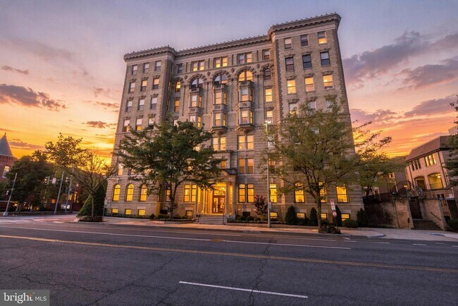 Building Photo - 1325 13th St NW