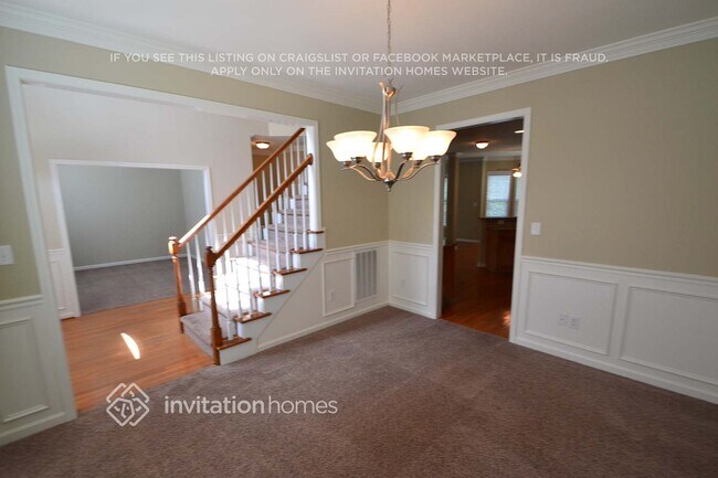 Building Photo - 151 Forest Walk Way