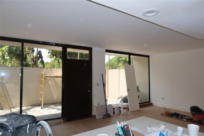 Building Photo - 3190 Bird Ave