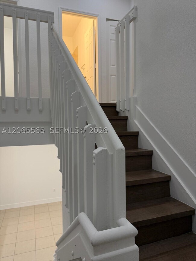 Building Photo - 4017 SW 149th Ct