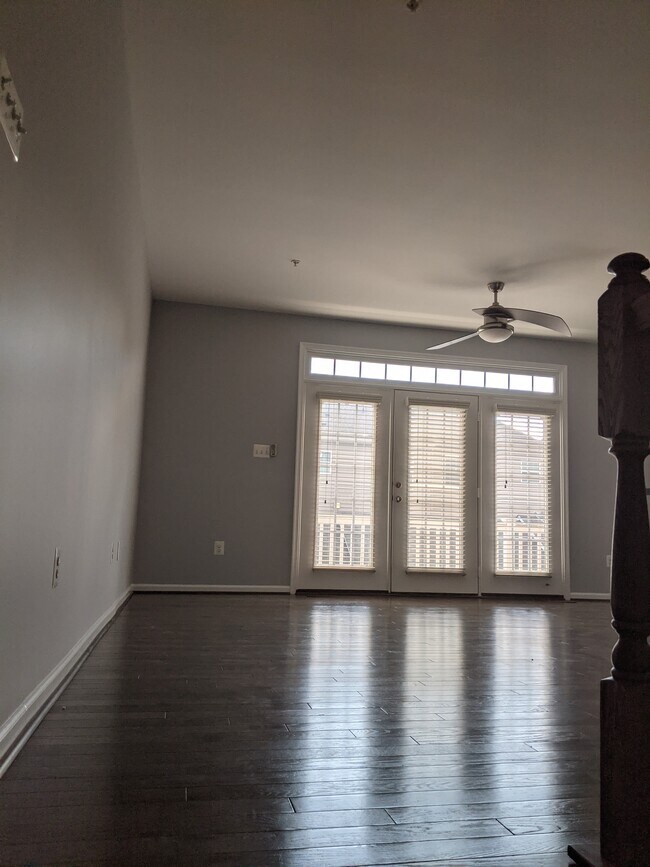 Building Photo - 2703 Osprey Way