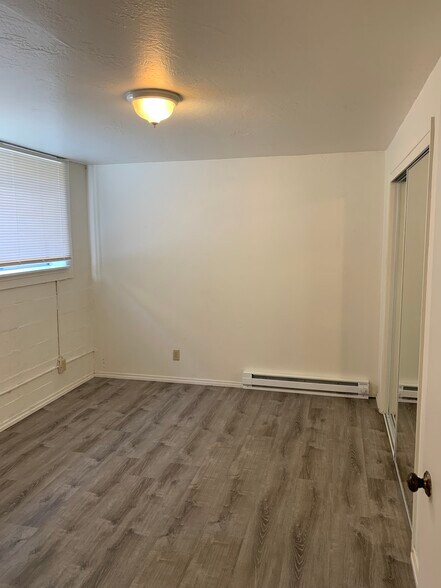Building Photo - 1020 Funston Ave