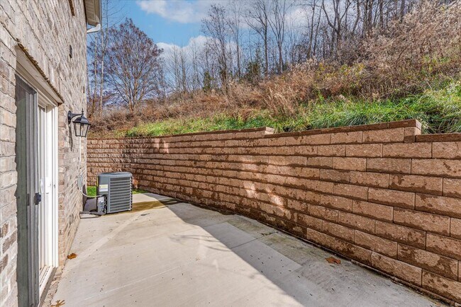 Building Photo - 420 Boulder Rdg Wy