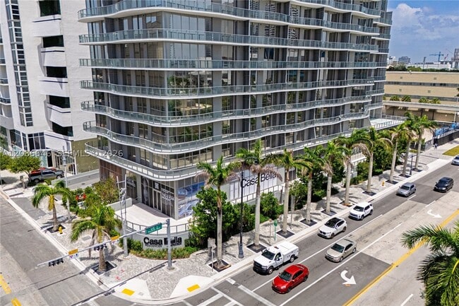 Building Photo - 1400 Biscayne Blvd