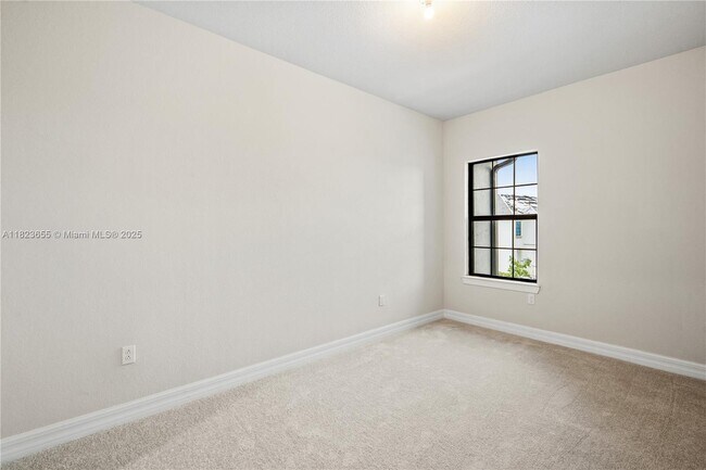 Building Photo - 4488 Appleton Cir E