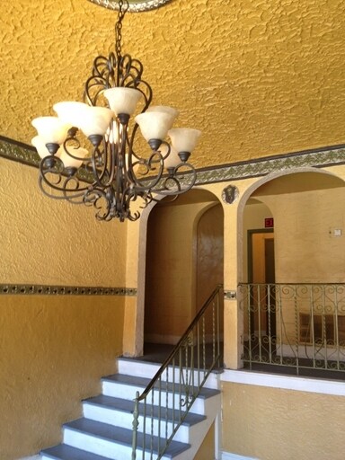 Lobby Photo - Wiltshire Apartments