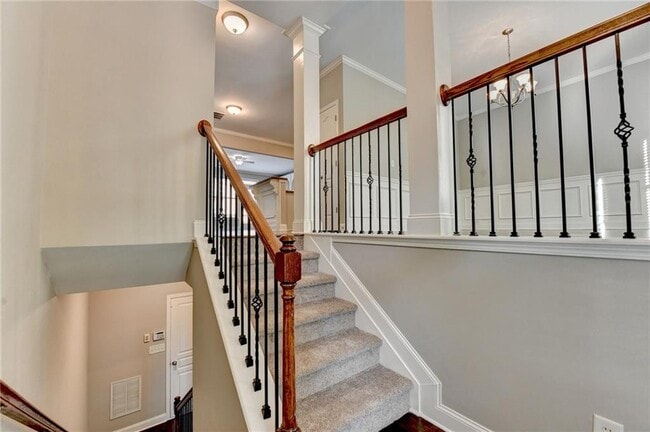 Building Photo - 812 Red Hart Ln