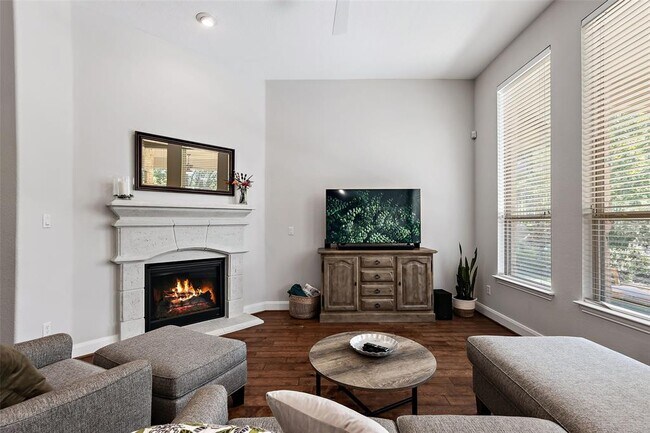 Building Photo - 106 Maxwell Way