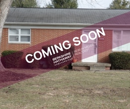 Building Photo - NEWLY RENOVATED 2 Bedroom 1.5 Bath-Electri...