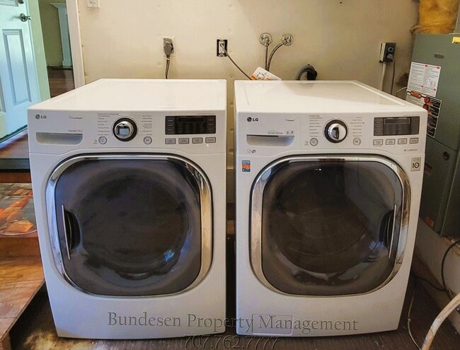 Building Photo - 1464 Georgia Ct