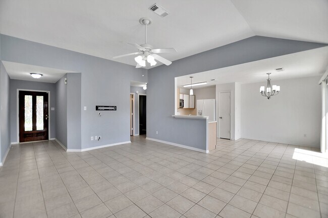 Building Photo - 18234 Drum Heller Ln