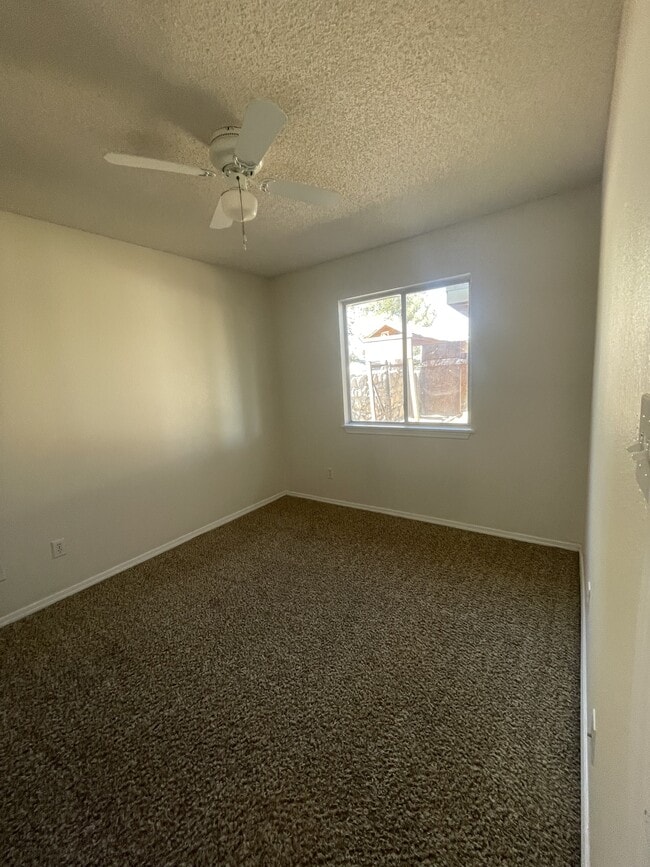 Building Photo - 12509 Wendy Reed Dr