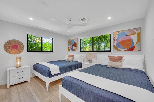 Building Photo - 2205 SE 19th St