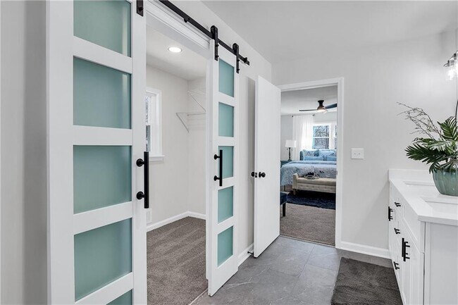 Building Photo - 1785 Hammond Woods Cir SW