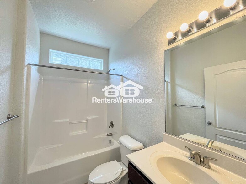 Building Photo - 920 Green Sea Trail