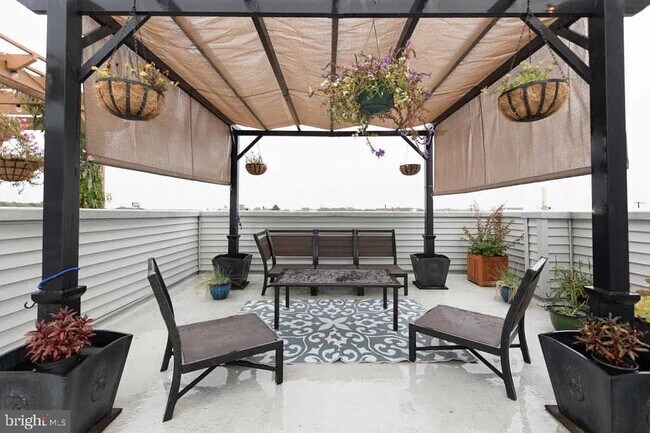 Building Photo - 2632-34 Ritter St