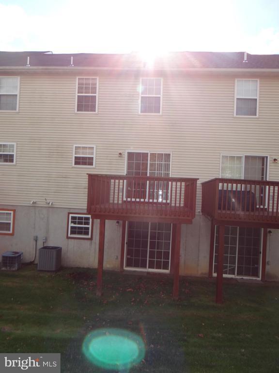 Building Photo - 348 Gavin Dr