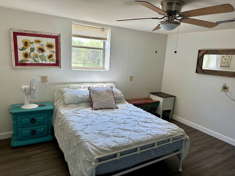 Building Photo - 3137 Pearl Rd