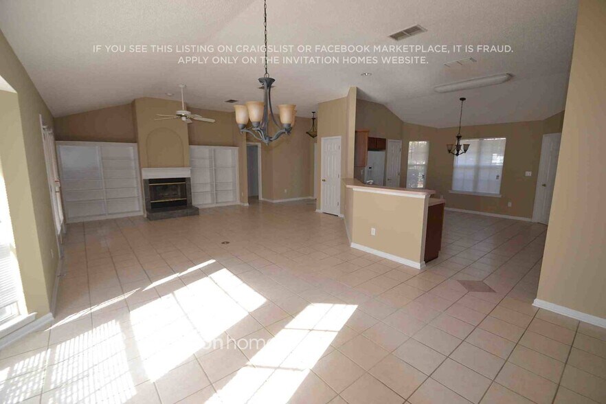 Building Photo - 1541 Shelter Cove Dr