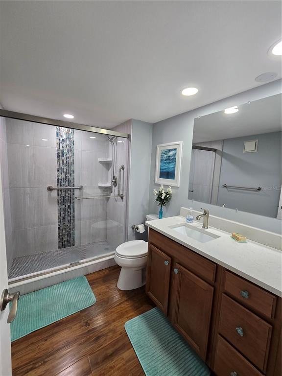 Building Photo - 7600 Sun Island Dr S