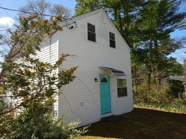 Building Photo - 17 Oakley Ave