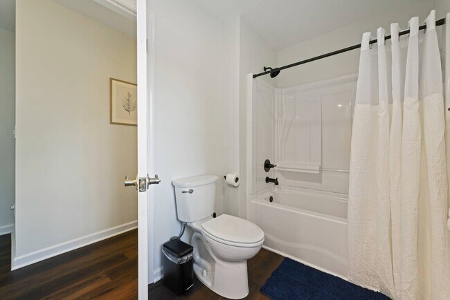Building Photo - 1439 NY-9P