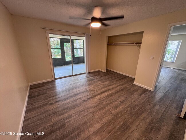 Building Photo - 1723 Bruman Terrace