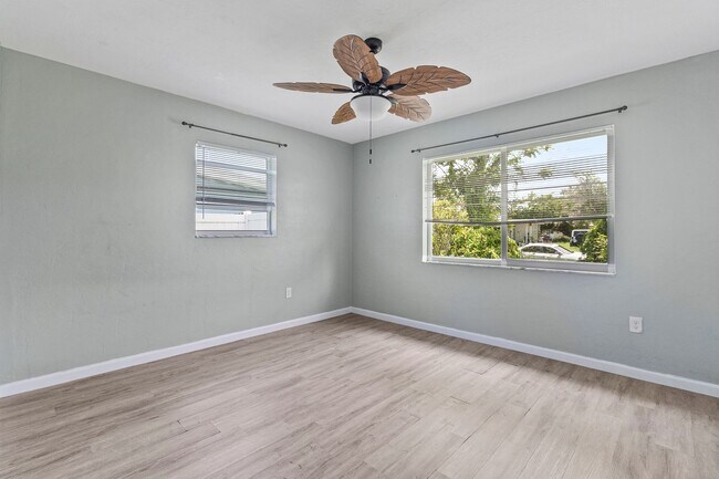 Building Photo - 2596 Starlite Ln